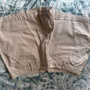 Columbia Khaki Outdoor Shorts